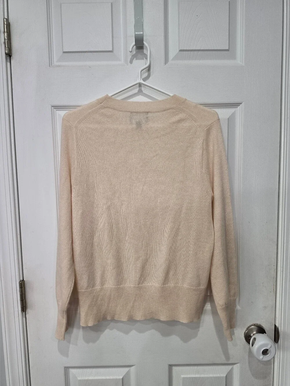 J.Crew Cashmere classic-fit crewneck sweater Size Medium
